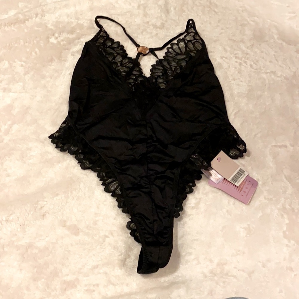 NWT Savage X Fenty Savage Not Sorry Lace Teddy